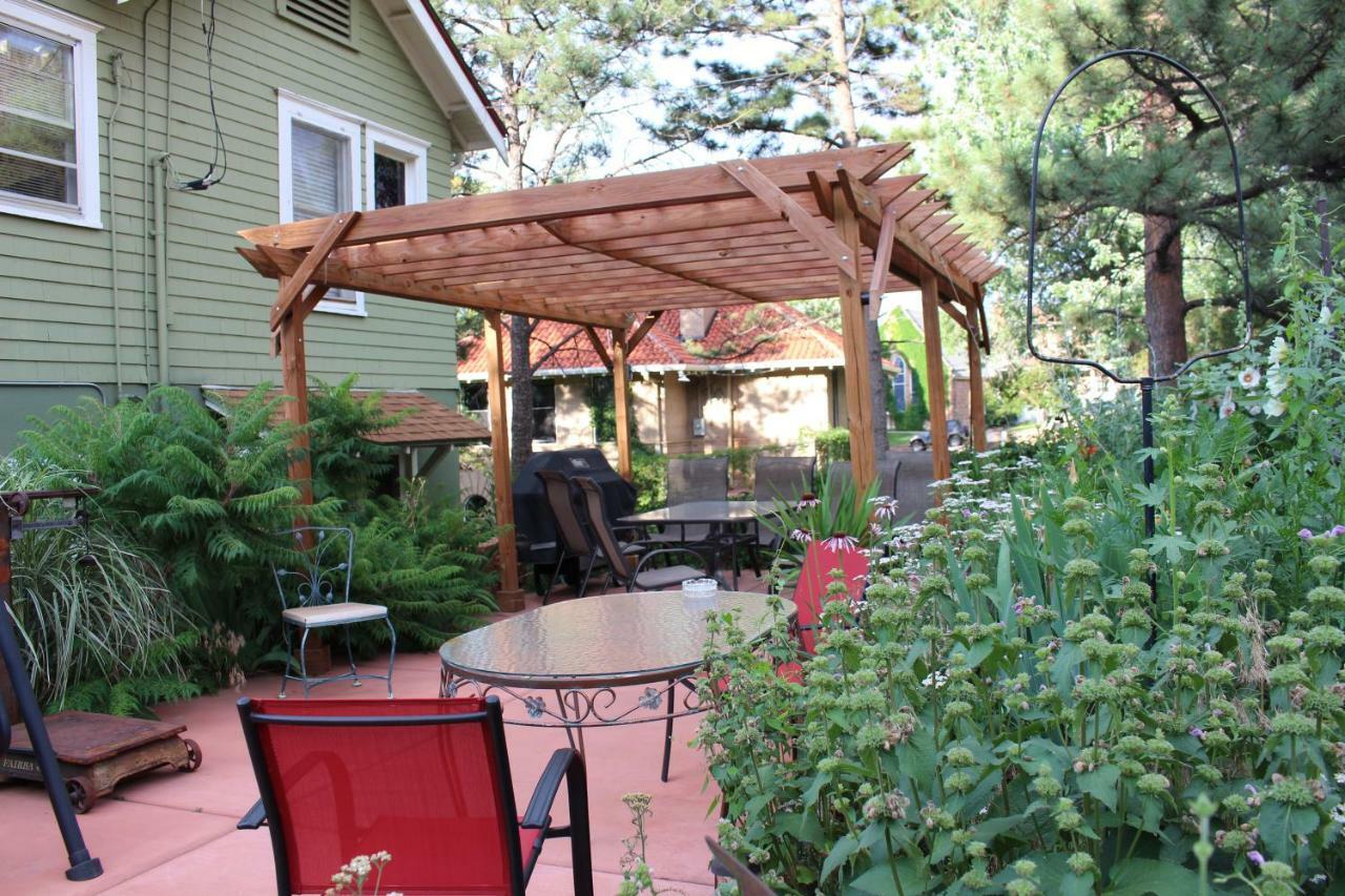 Avenue Hotel Bed And Breakfast Manitou Springs Exterior foto